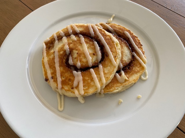 Cinnamon Bun Pancakes