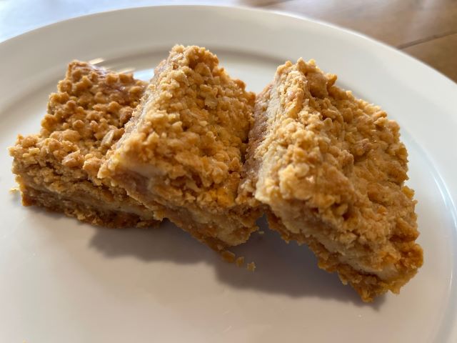 Oatmeal Cream Cheese Butterscotch Bars